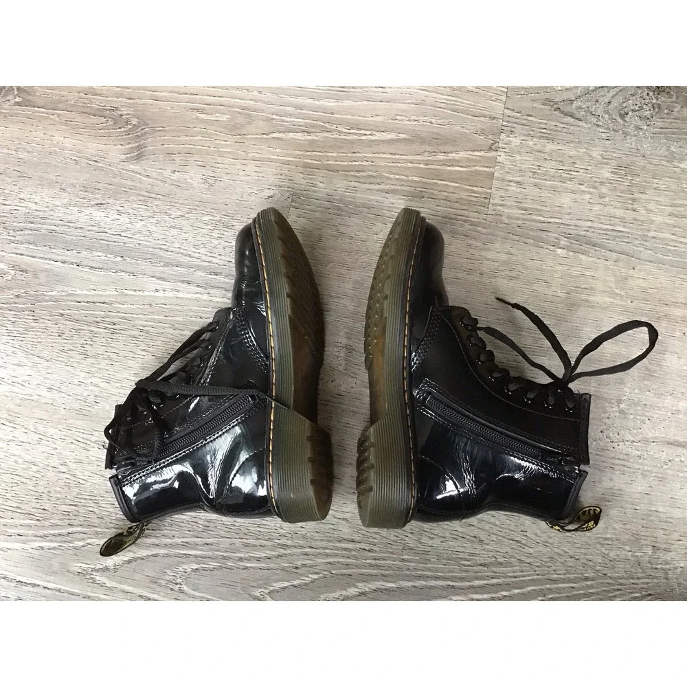 Dr. Martens Youth Size 1 15382 Black Zip Lace Up Combat Boots Kids Grunge Punk